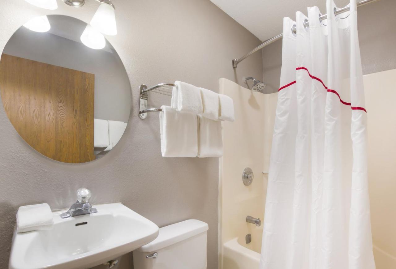 Red Roof Inn Лоренсбург Екстер'єр фото